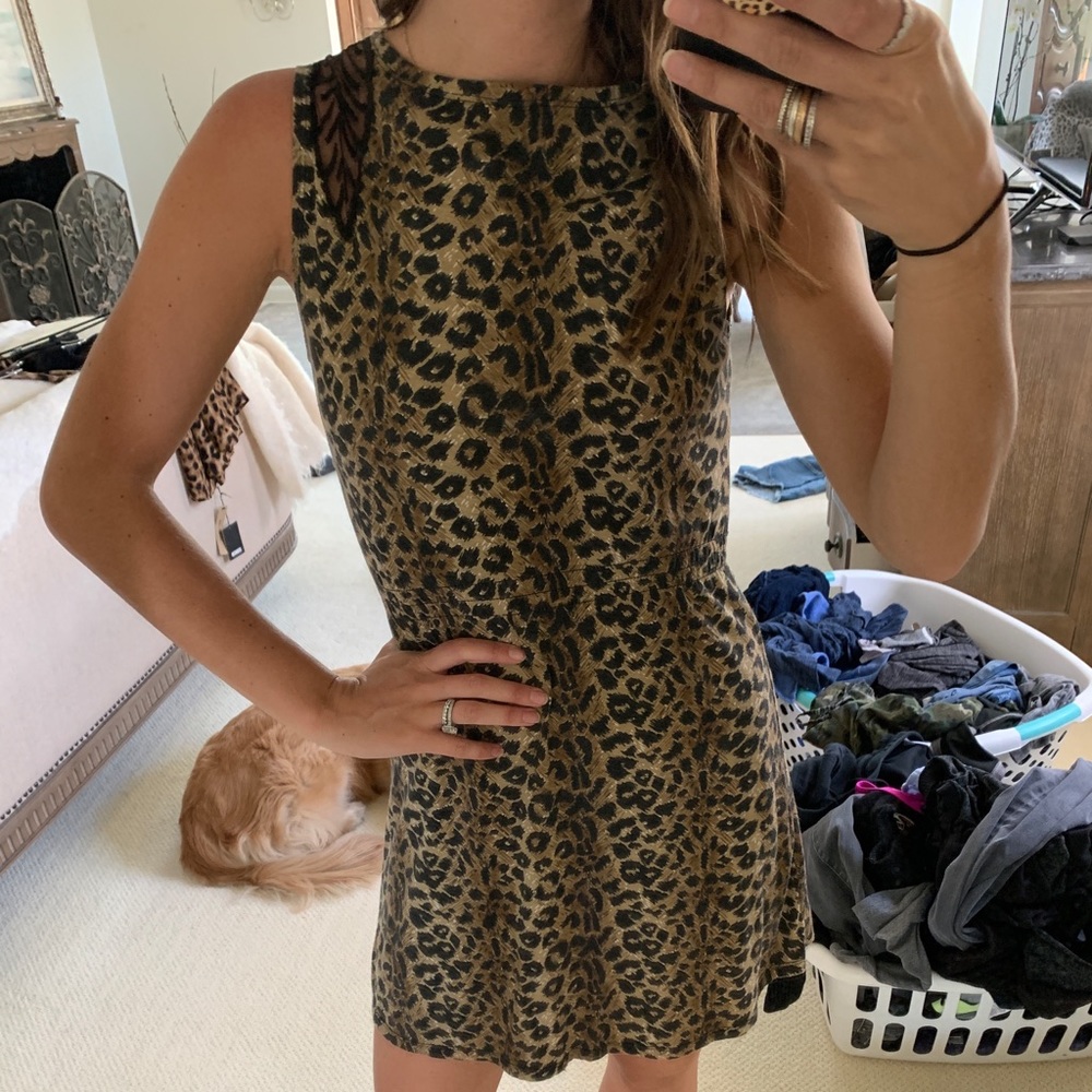 Mini leopard dress with shoulder detail